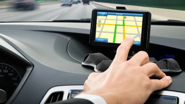 Jaka nawigacja samochodowa? Oto najlepsze modele, które warto znać