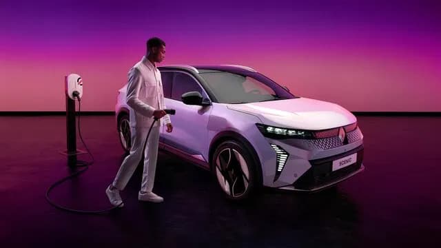 Ile się ładuje samochód elektryczny? Poznaj czynniki wpływające na czas ładowania